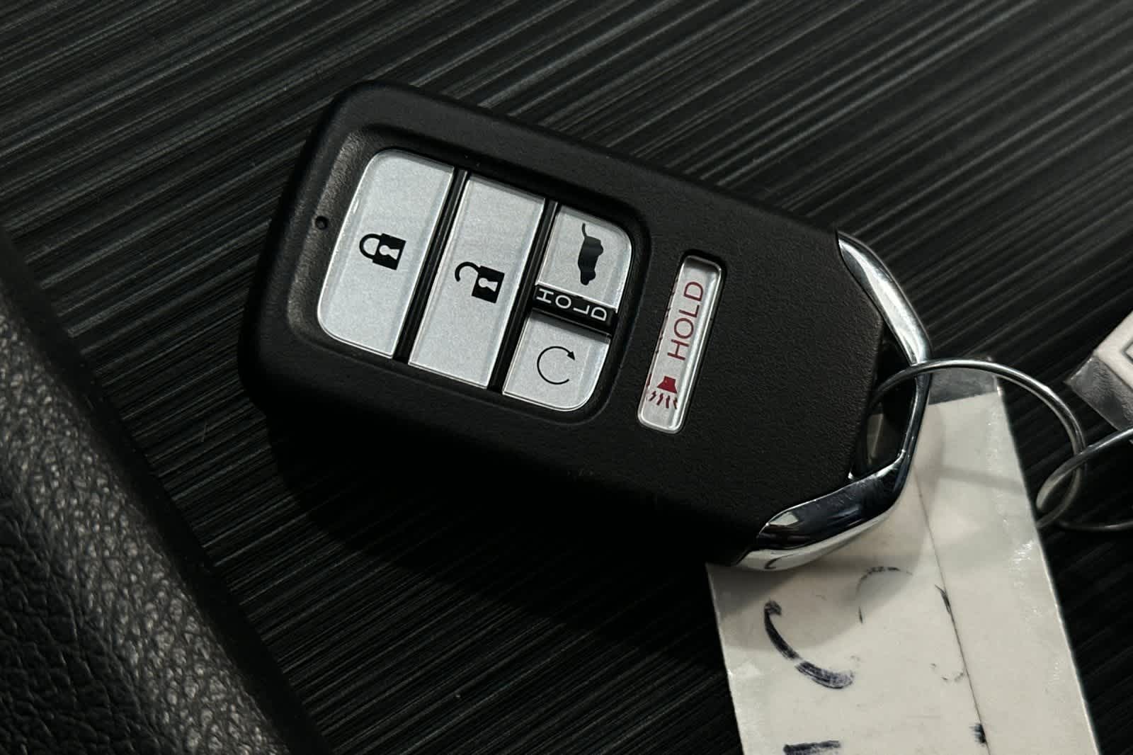 Thumbnail: 2022 Honda Pilot - 26