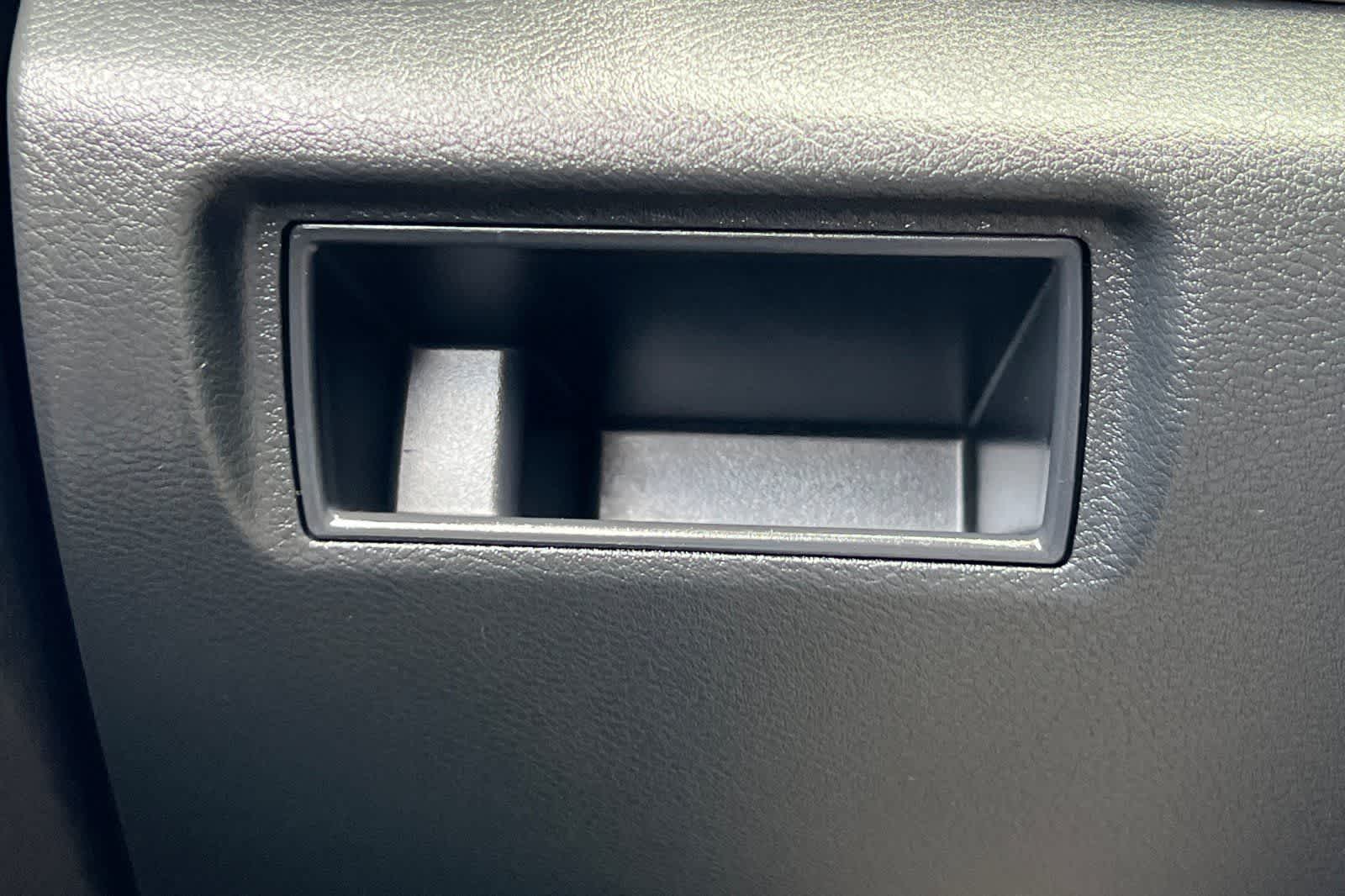 Thumbnail: 2020 Nissan Versa - 31