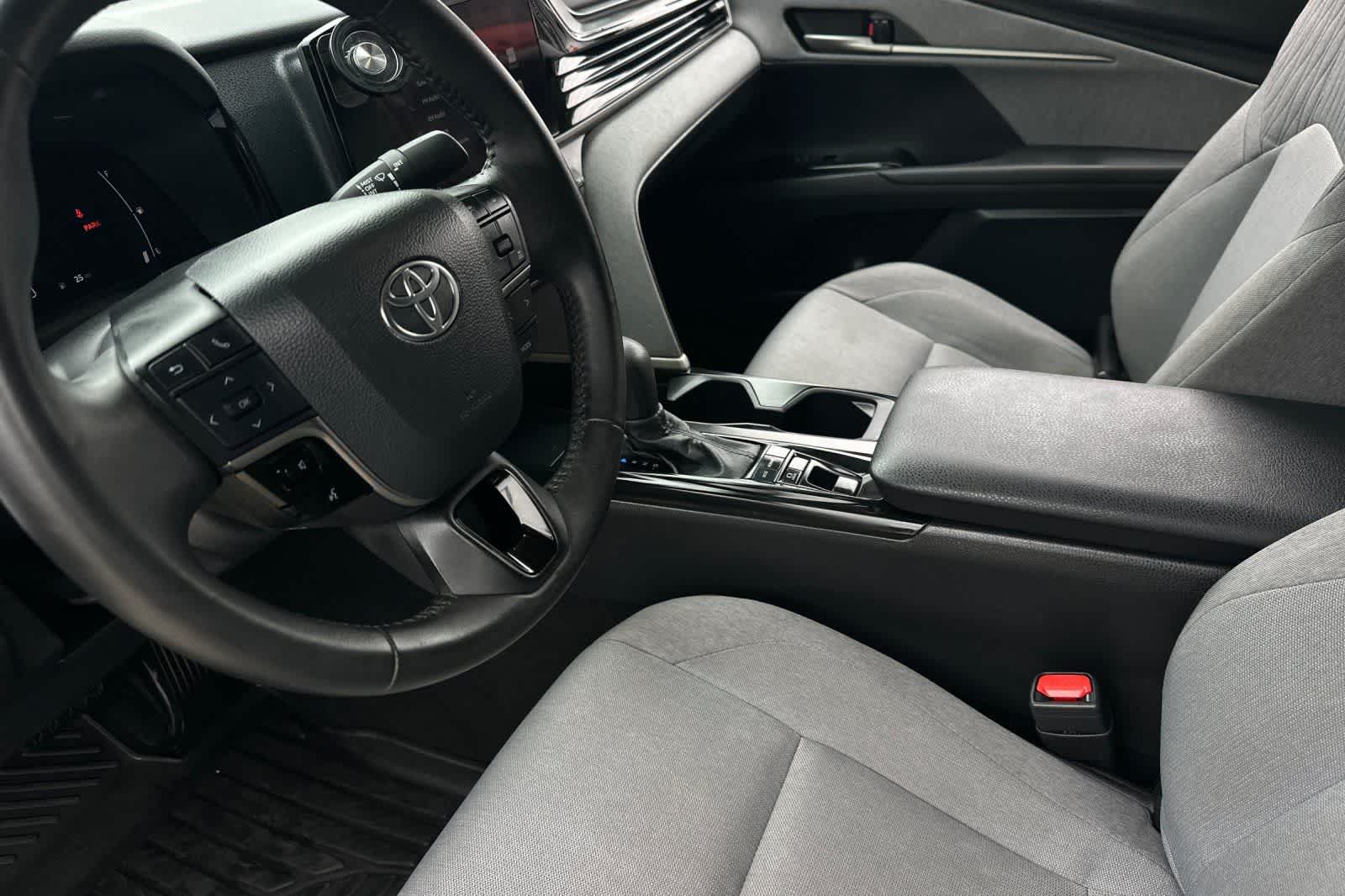Thumbnail: 2025 Toyota Camry - 11