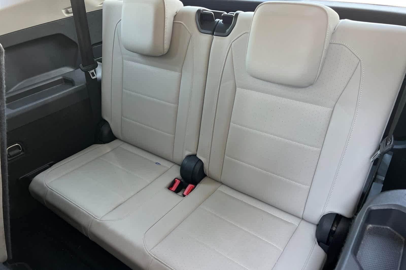 Thumbnail: 2019 Volkswagen Tiguan - 16