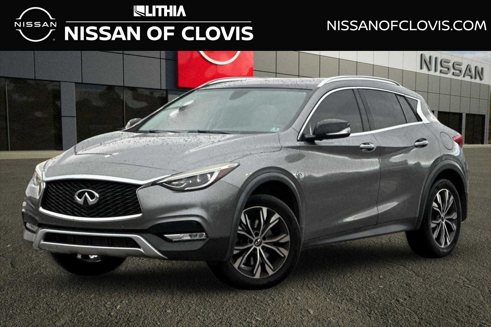 2017 INFINITI QX30 Premium -
                  Clovis, CA