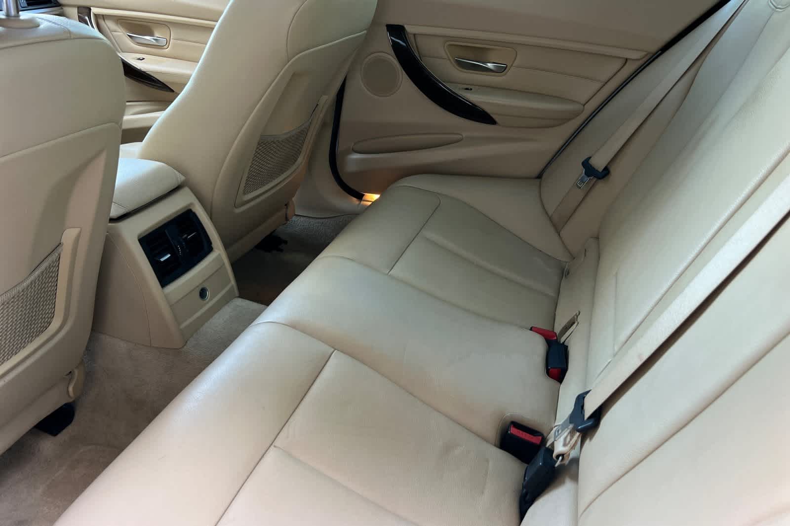 Thumbnail: 2015 BMW 3 Series - 5