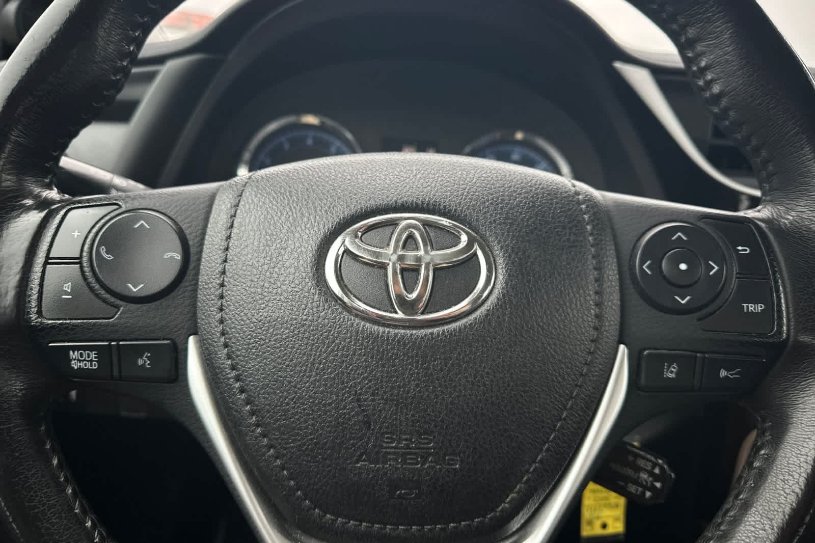 Thumbnail: 2017 Toyota Corolla - 24