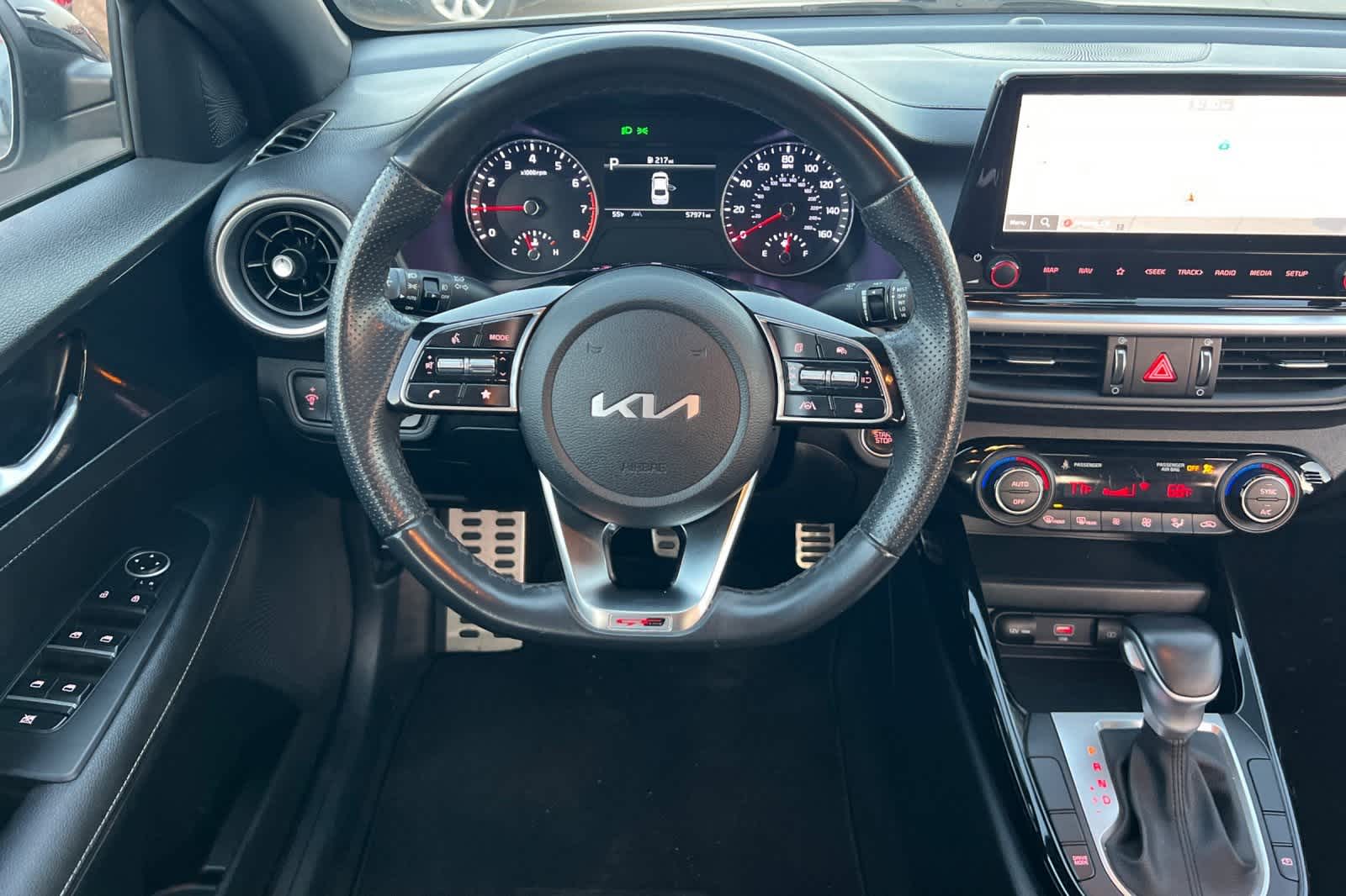 Thumbnail: 2023 Kia Forte - 14