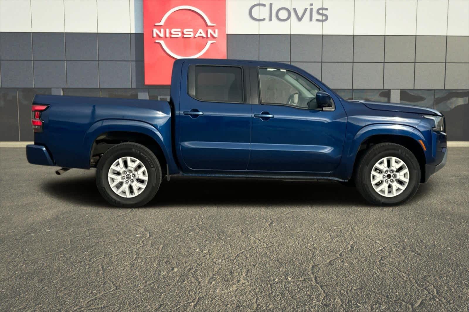 Thumbnail: 2022 Nissan Frontier - 9