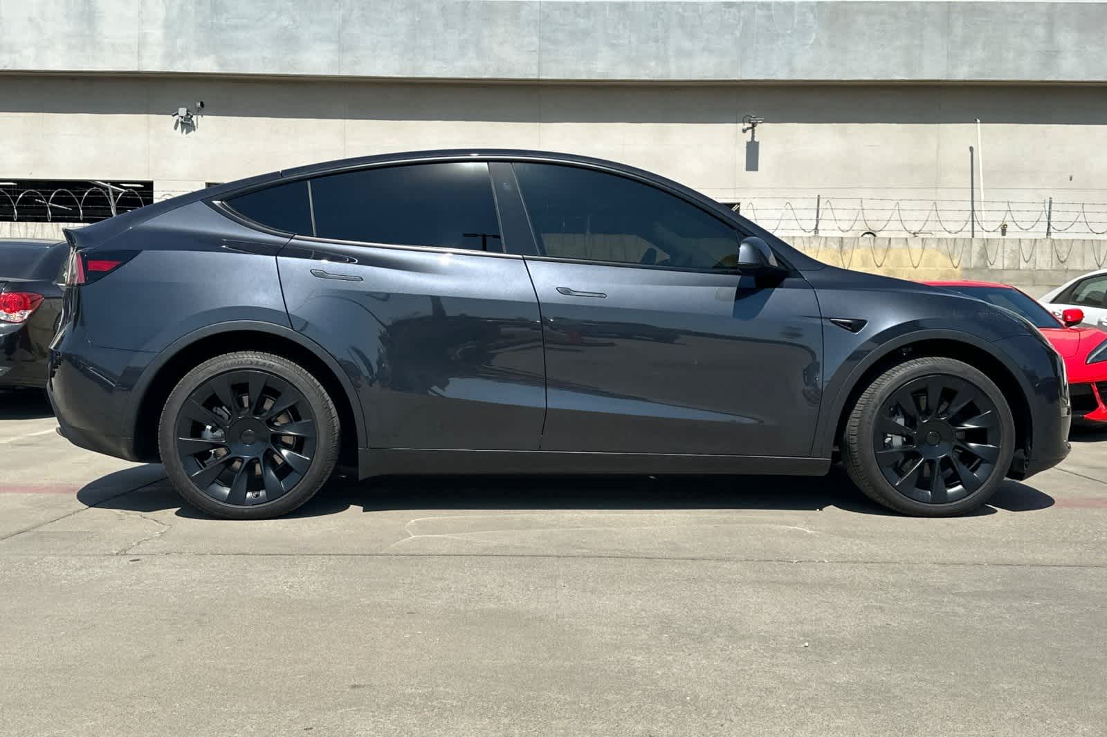 Thumbnail: 2024 Tesla Model Y - 9