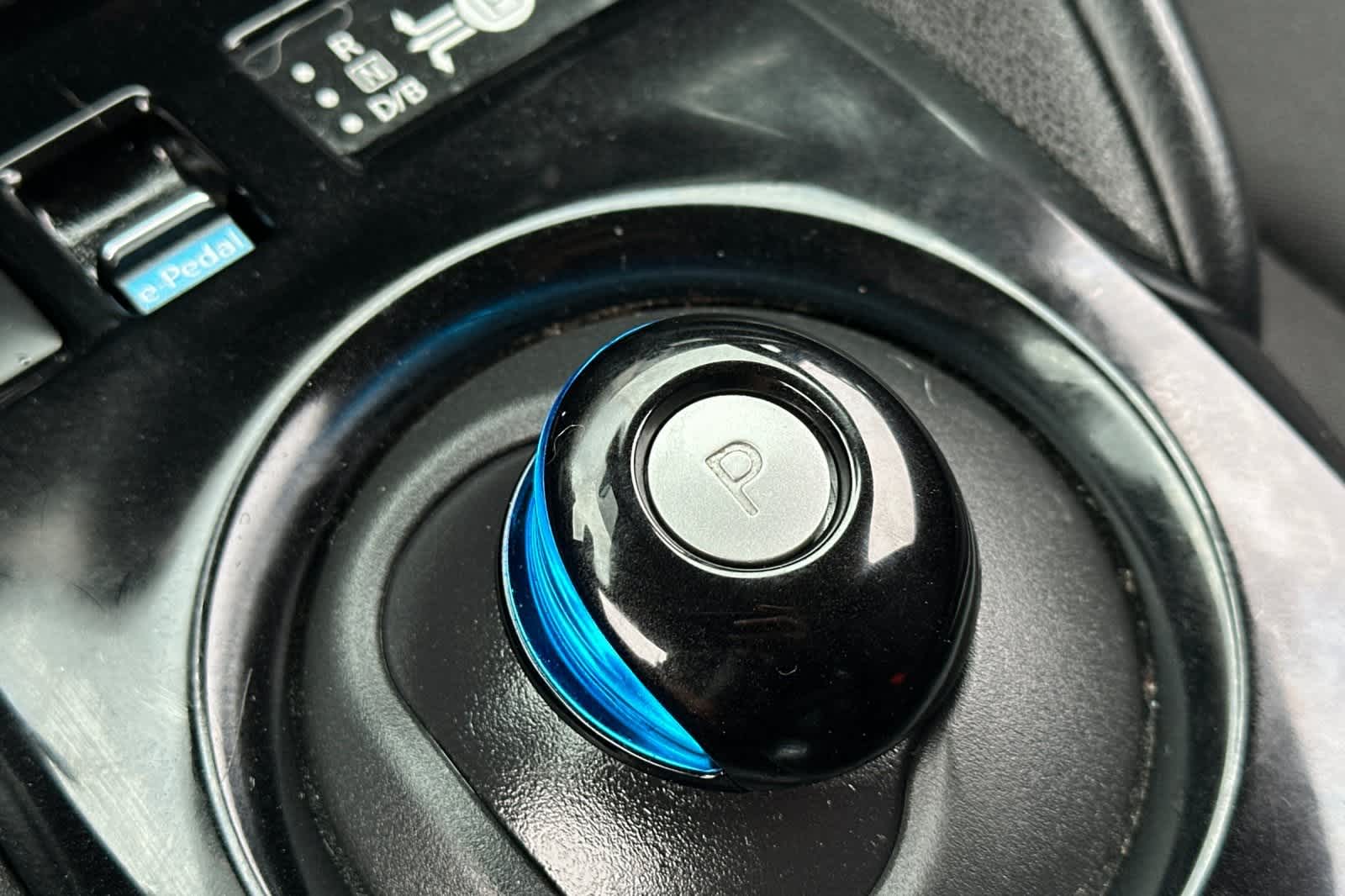 Thumbnail: 2024 Nissan Leaf - 27