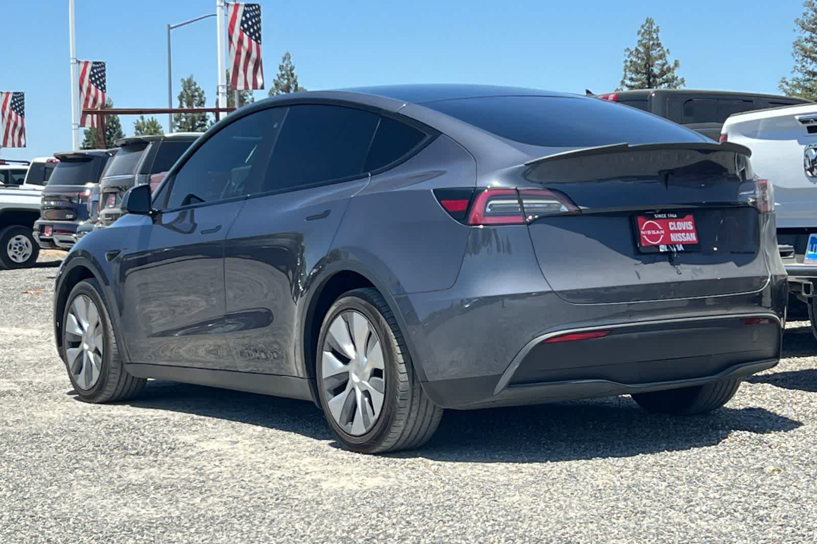 Thumbnail: 2020 Tesla Model Y - 7