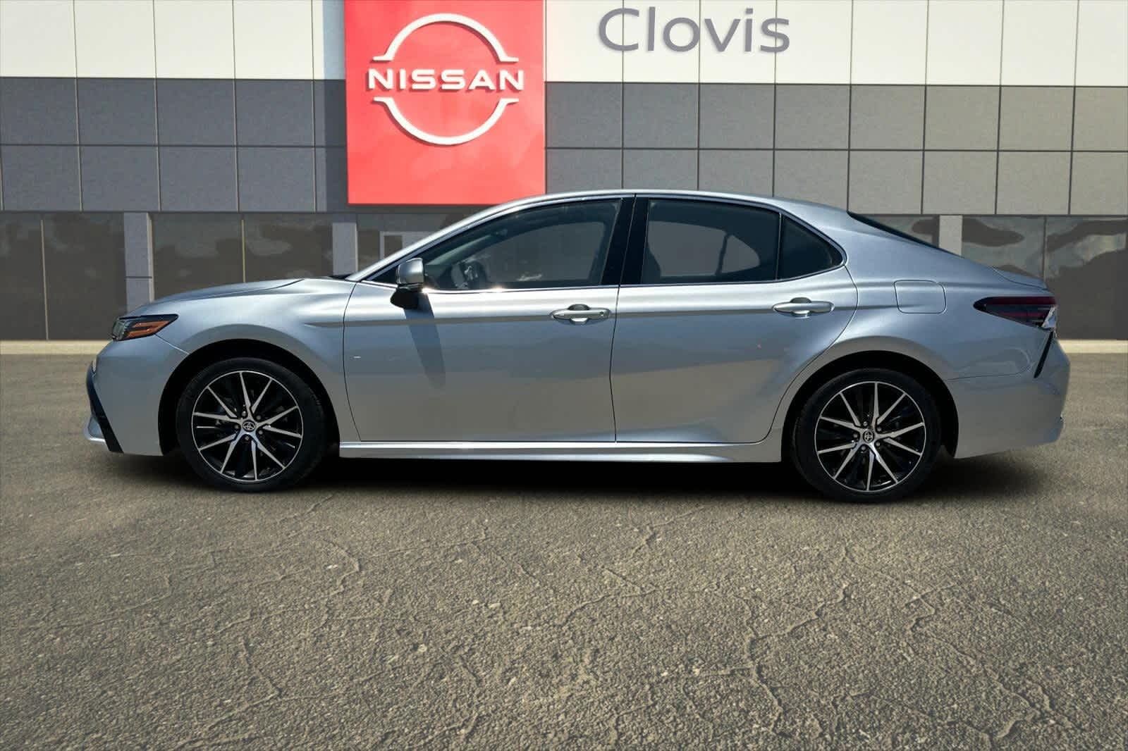 Thumbnail: 2023 Toyota Camry - 6