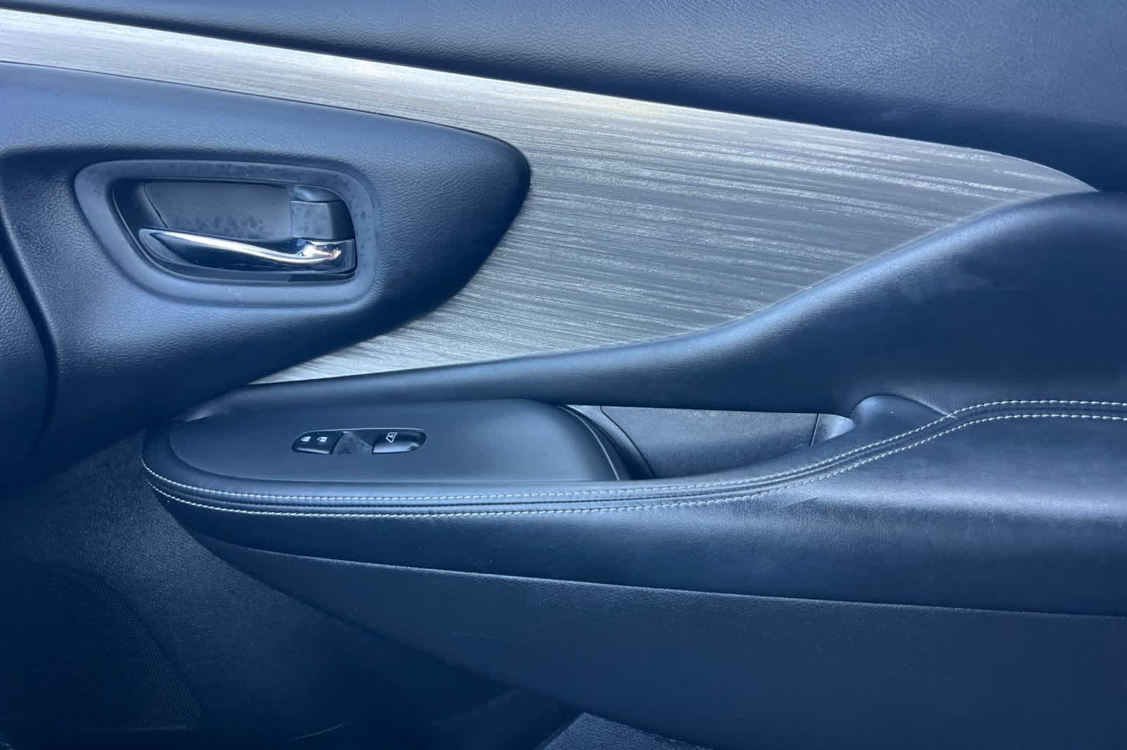 Thumbnail: 2015 Nissan Murano - 21