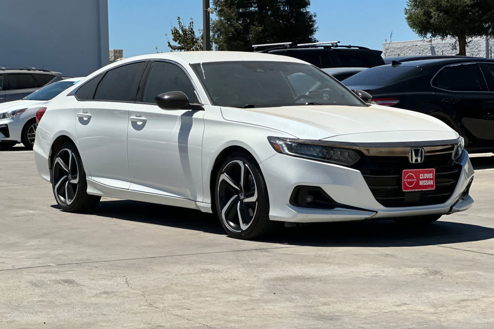 Thumbnail: 2022 Honda Accord - 10
