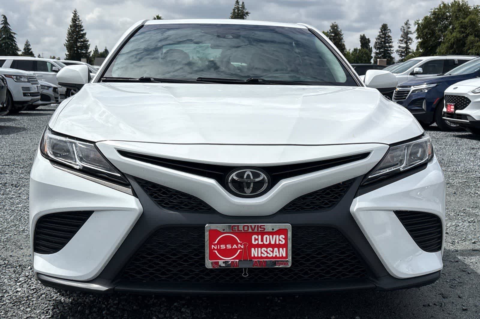 Thumbnail: 2018 Toyota Camry - 11