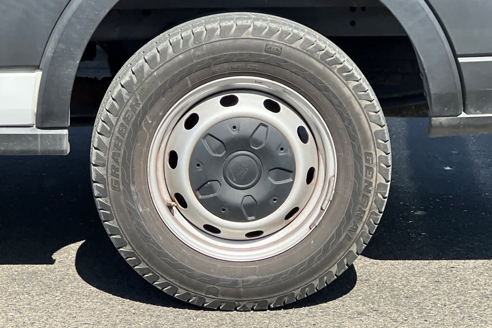 Thumbnail: 2019 Ford Transit Series - 28