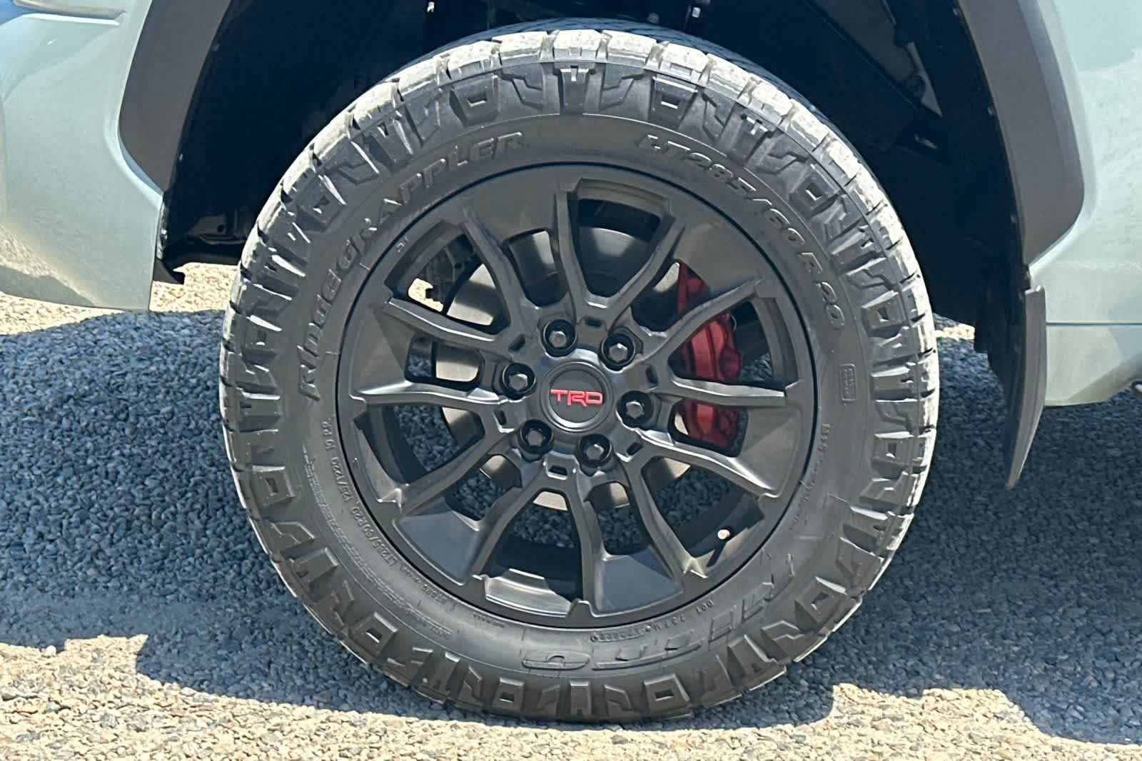 Thumbnail: 2022 Toyota Tundra - 33