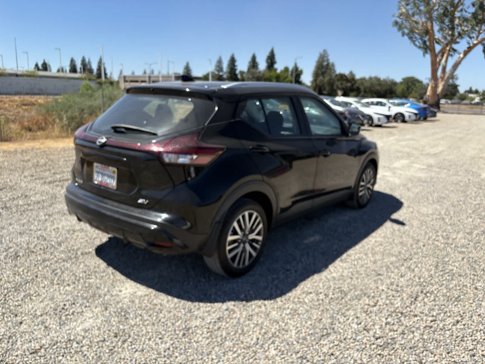Thumbnail: 2023 Nissan Kicks - 7