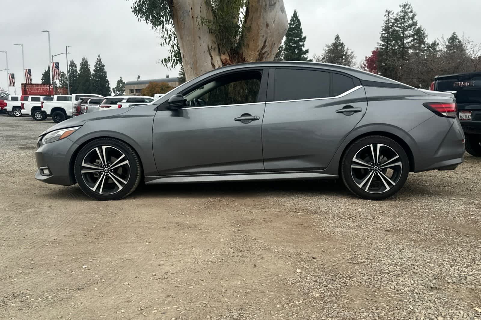 Thumbnail: 2021 Nissan Sentra - 6