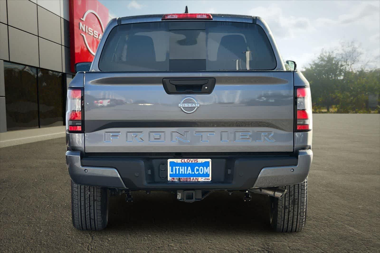 Thumbnail: 2026 Nissan Frontier - 8
