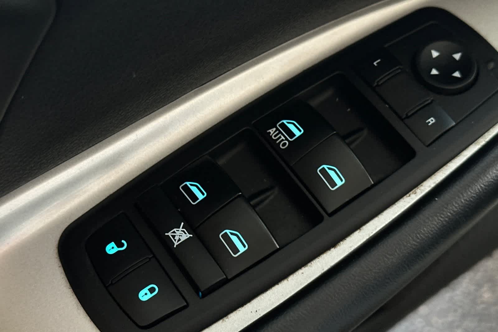 Thumbnail: 2015 Dodge Journey - 16