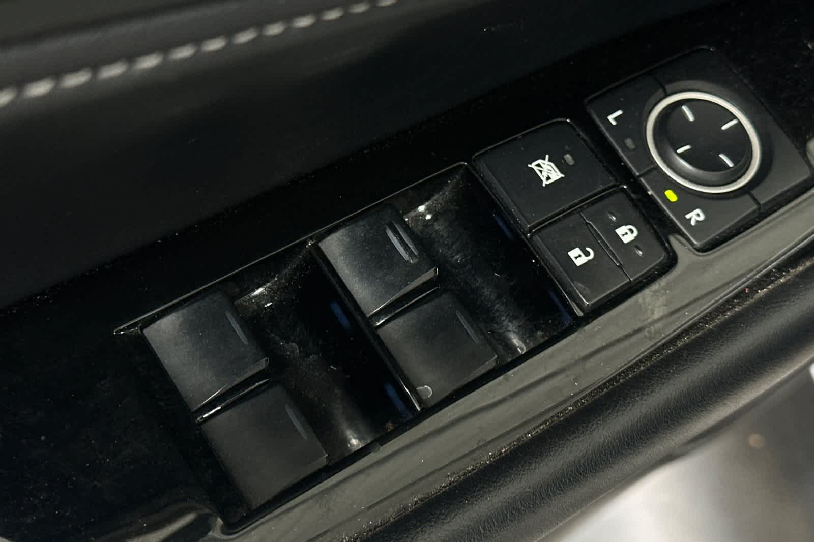 Thumbnail: 2013 Lexus GS - 16