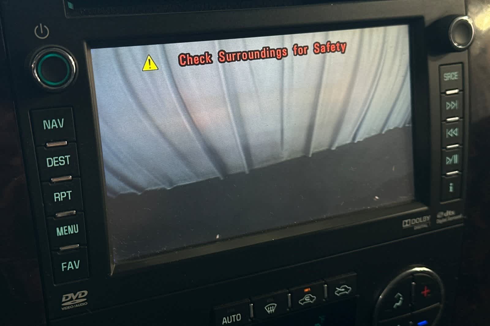 Thumbnail: 2013 GMC Sierra 3500 - 22