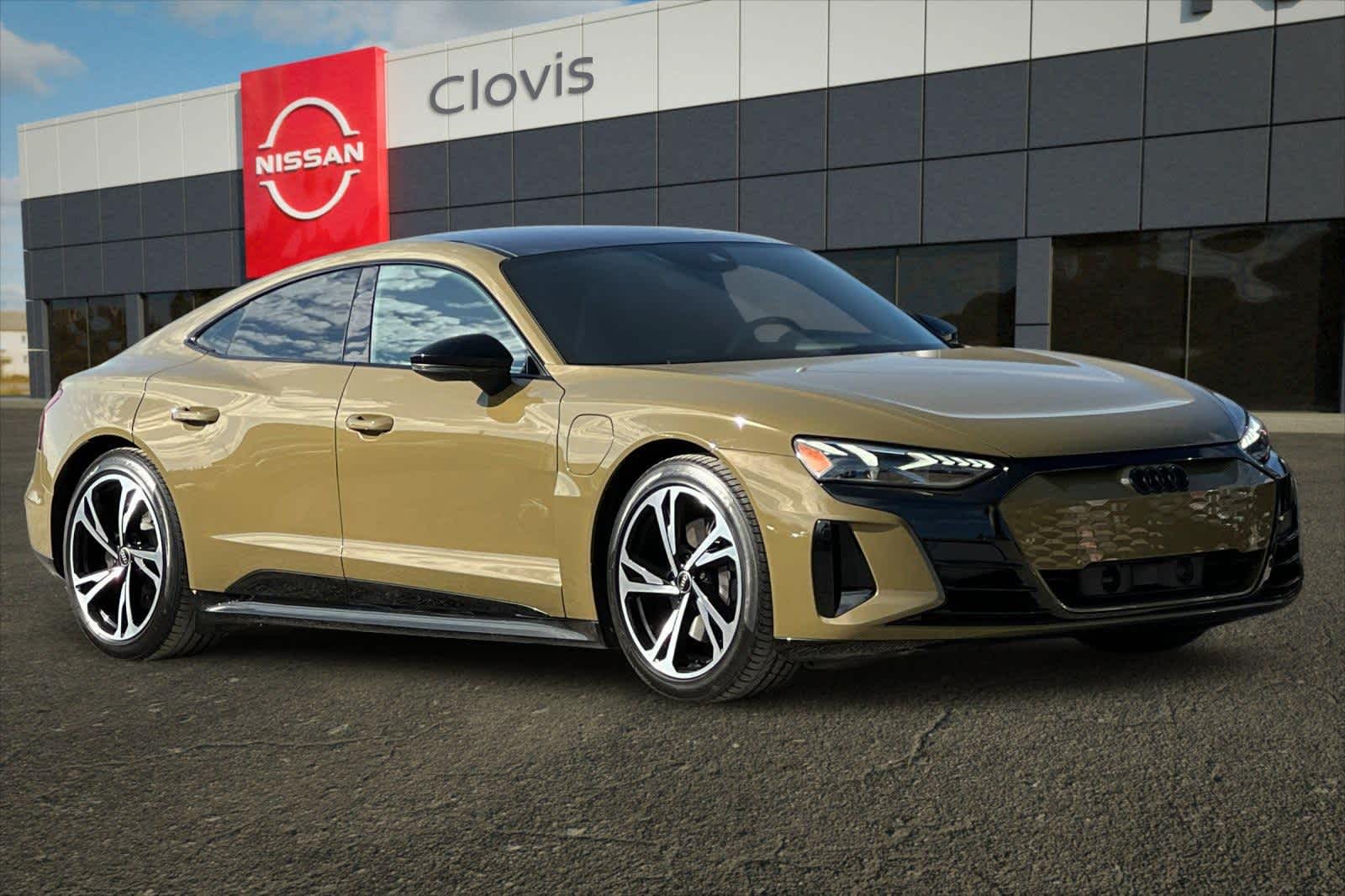 Thumbnail: 2023 Audi e-tron GT - 10