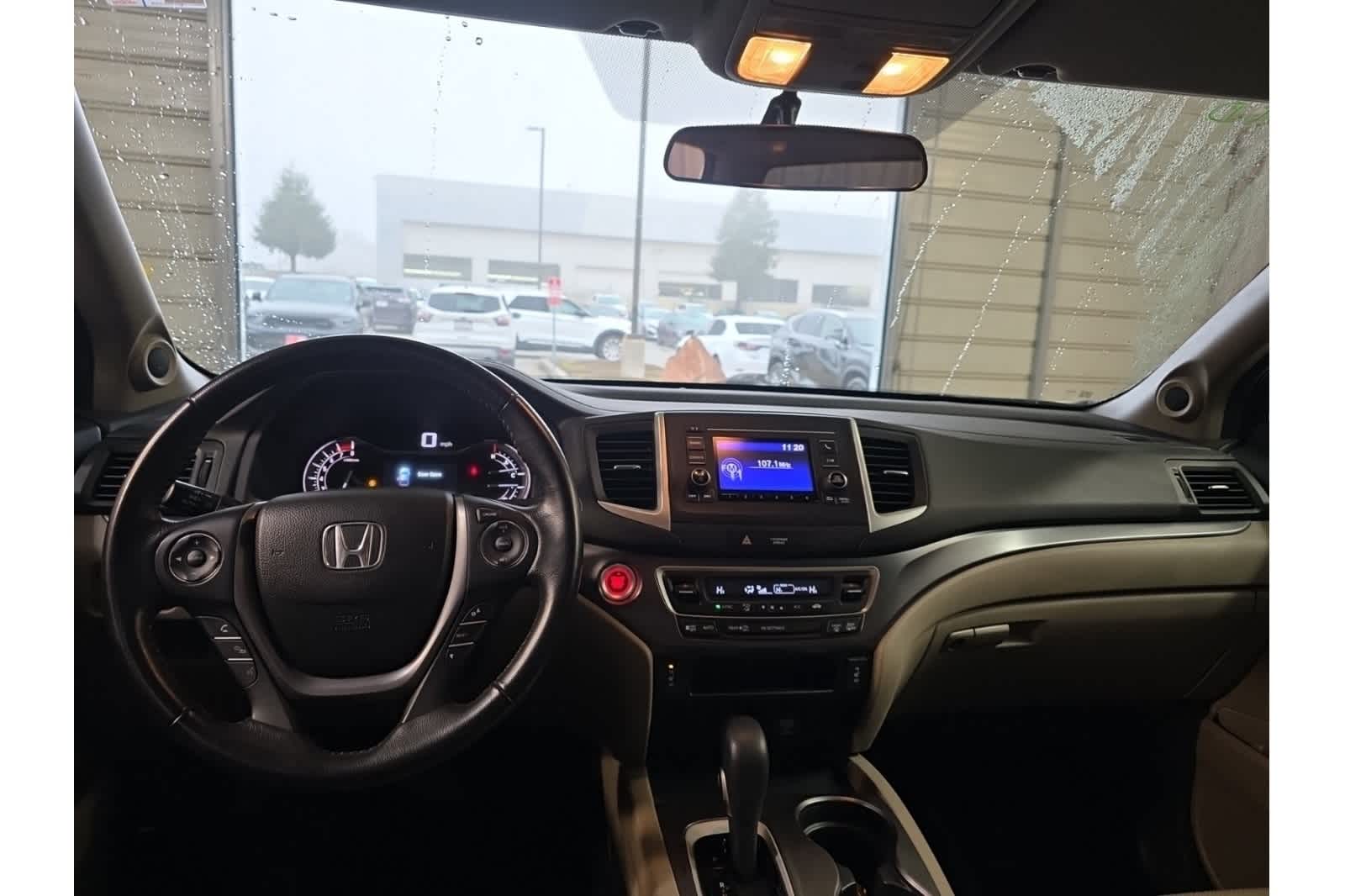 Thumbnail: 2017 Honda Ridgeline - 16