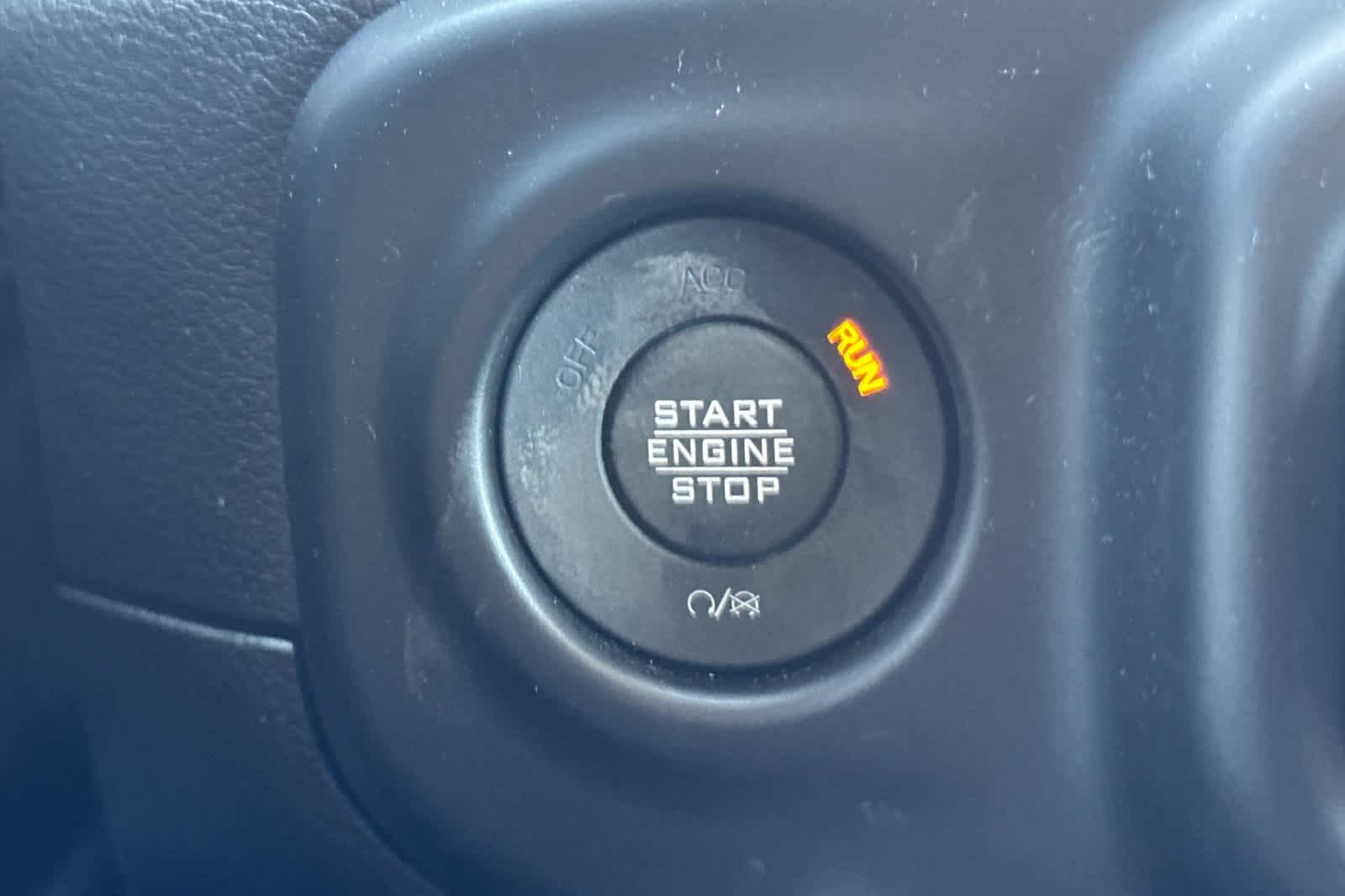 Thumbnail: 2023 Jeep Wrangler - 26