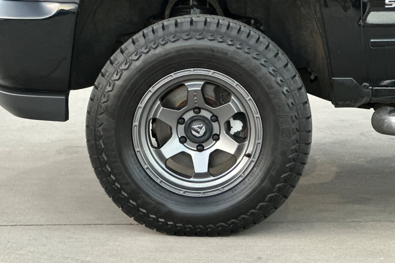 Thumbnail: 2017 Chevrolet Silverado 1500 - 12