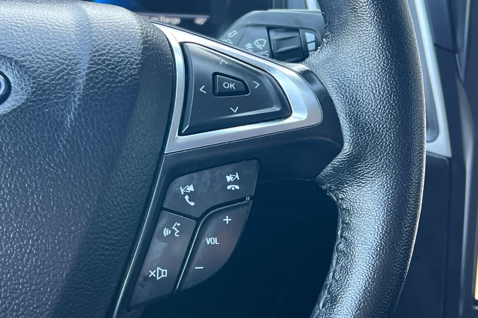 Thumbnail: 2024 Ford Edge - 31