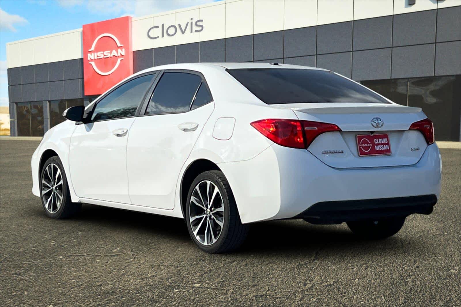 Thumbnail: 2017 Toyota Corolla - 7