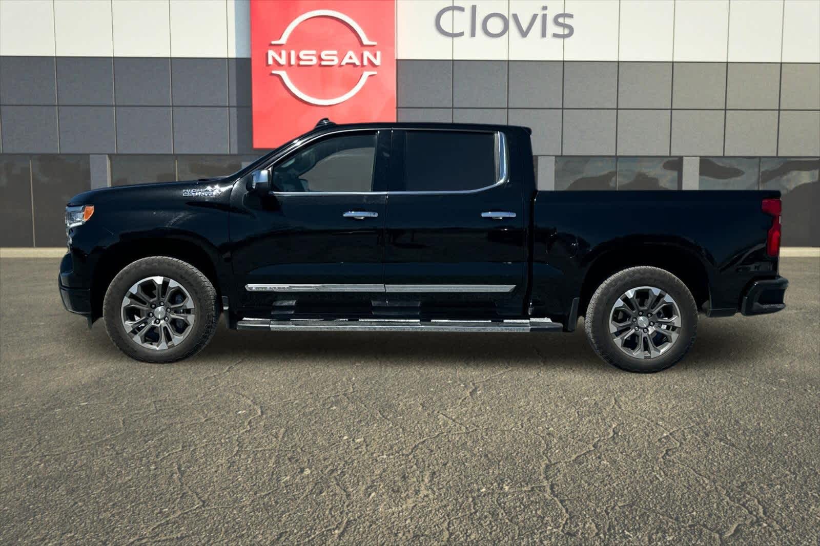 Thumbnail: 2024 Chevrolet Silverado 1500 - 6