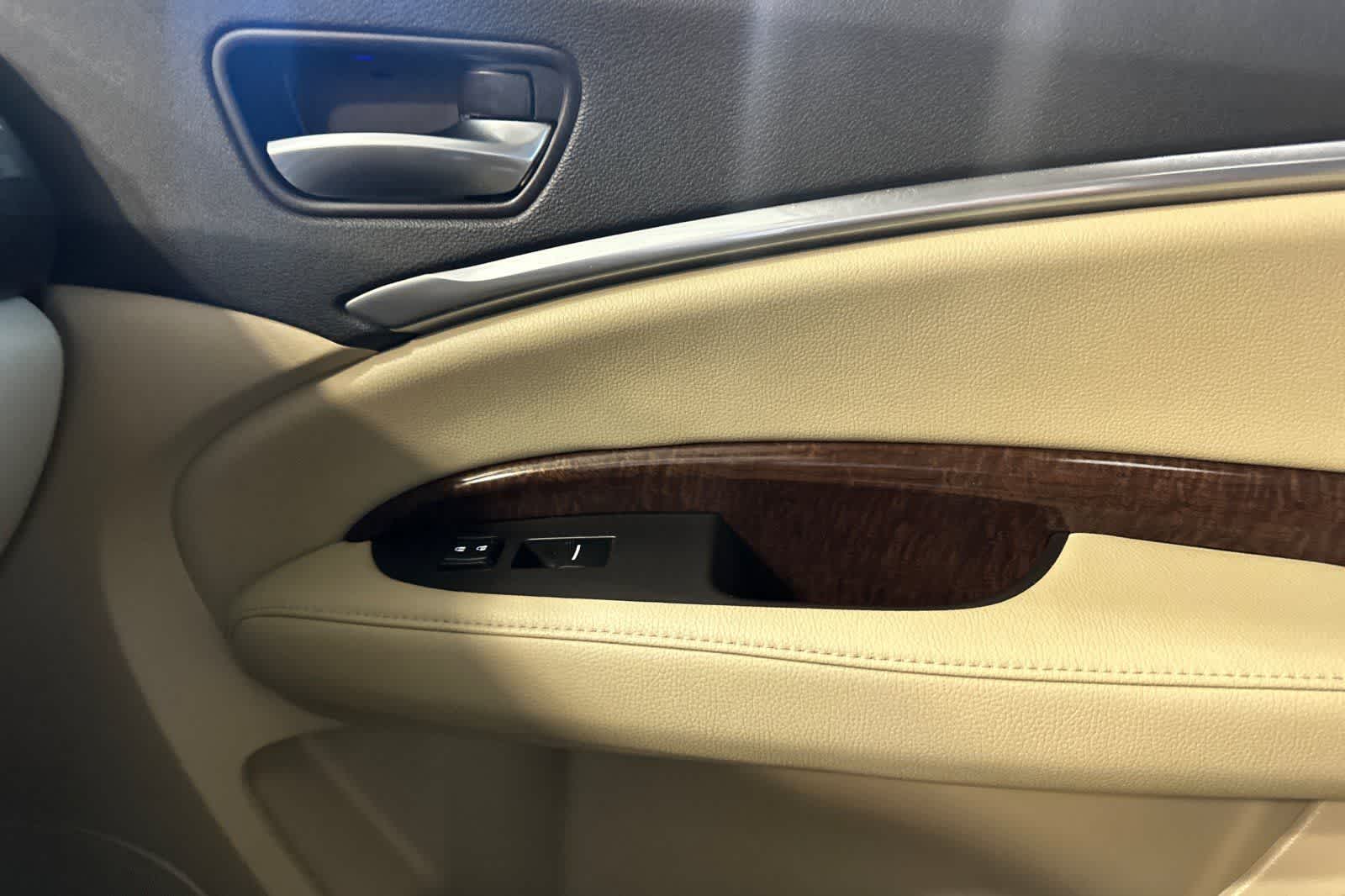 Thumbnail: 2018 Acura MDX - 20