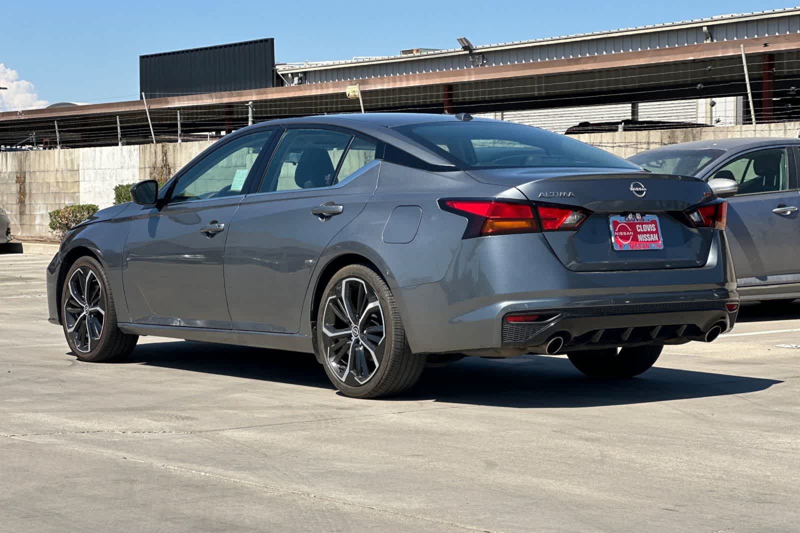 Thumbnail: 2023 Nissan Altima - 7