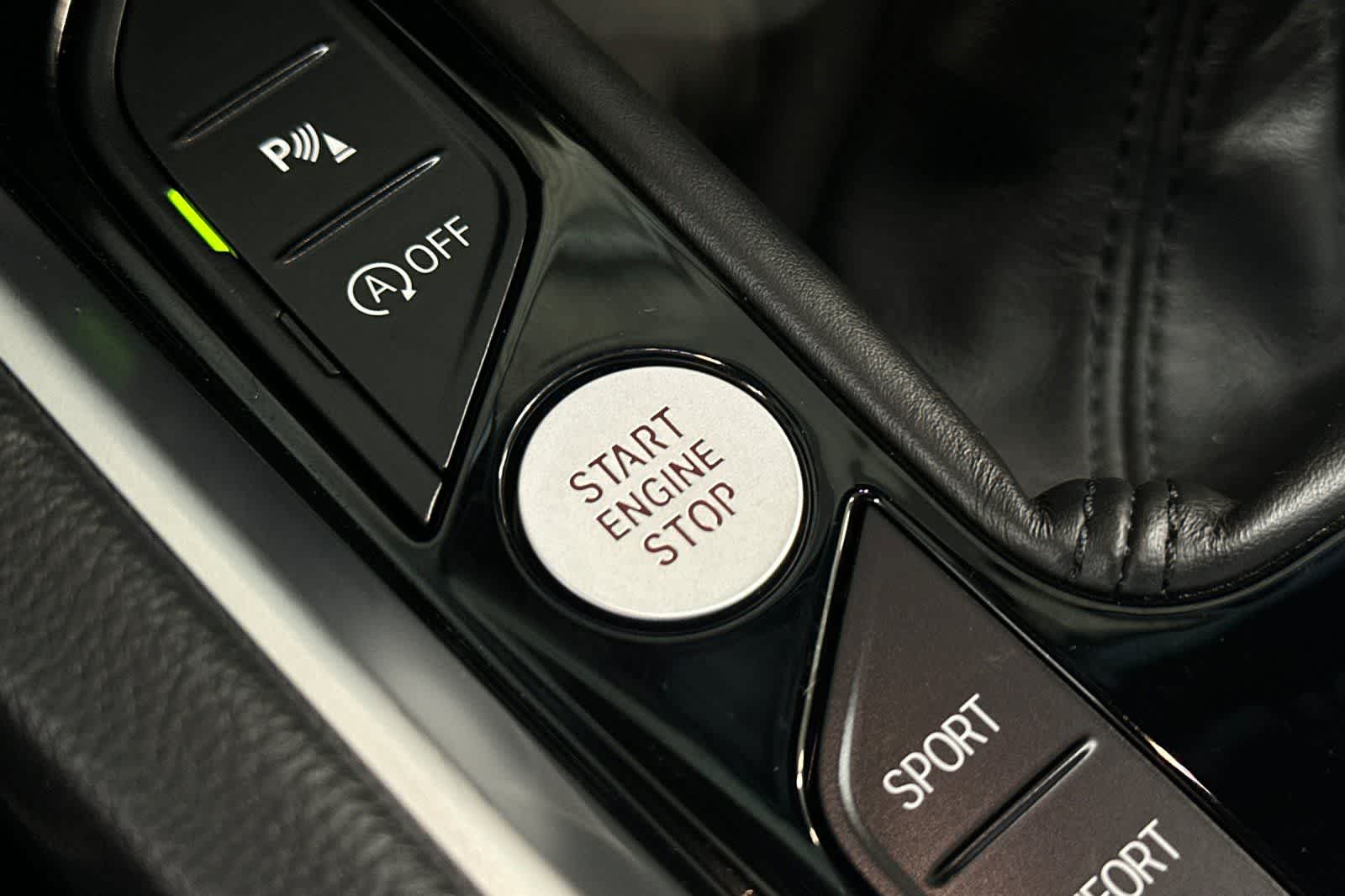 Thumbnail: 2025 BMW Z4 - 28