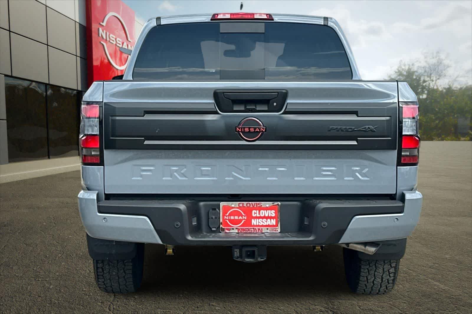 Thumbnail: 2026 Nissan Frontier - 8