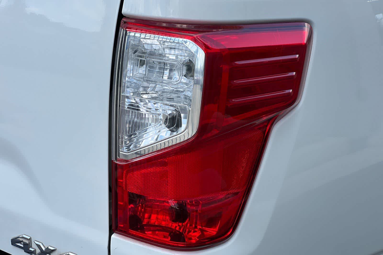 Thumbnail: 2021 Nissan Titan - 35