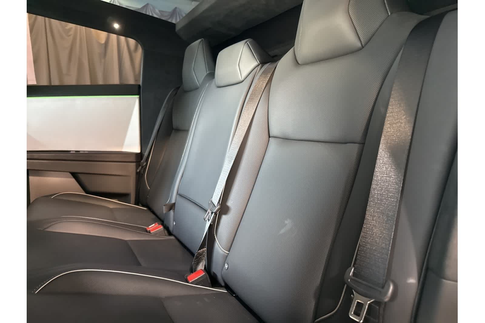 Thumbnail: 2024 Tesla Cybertruck - 15