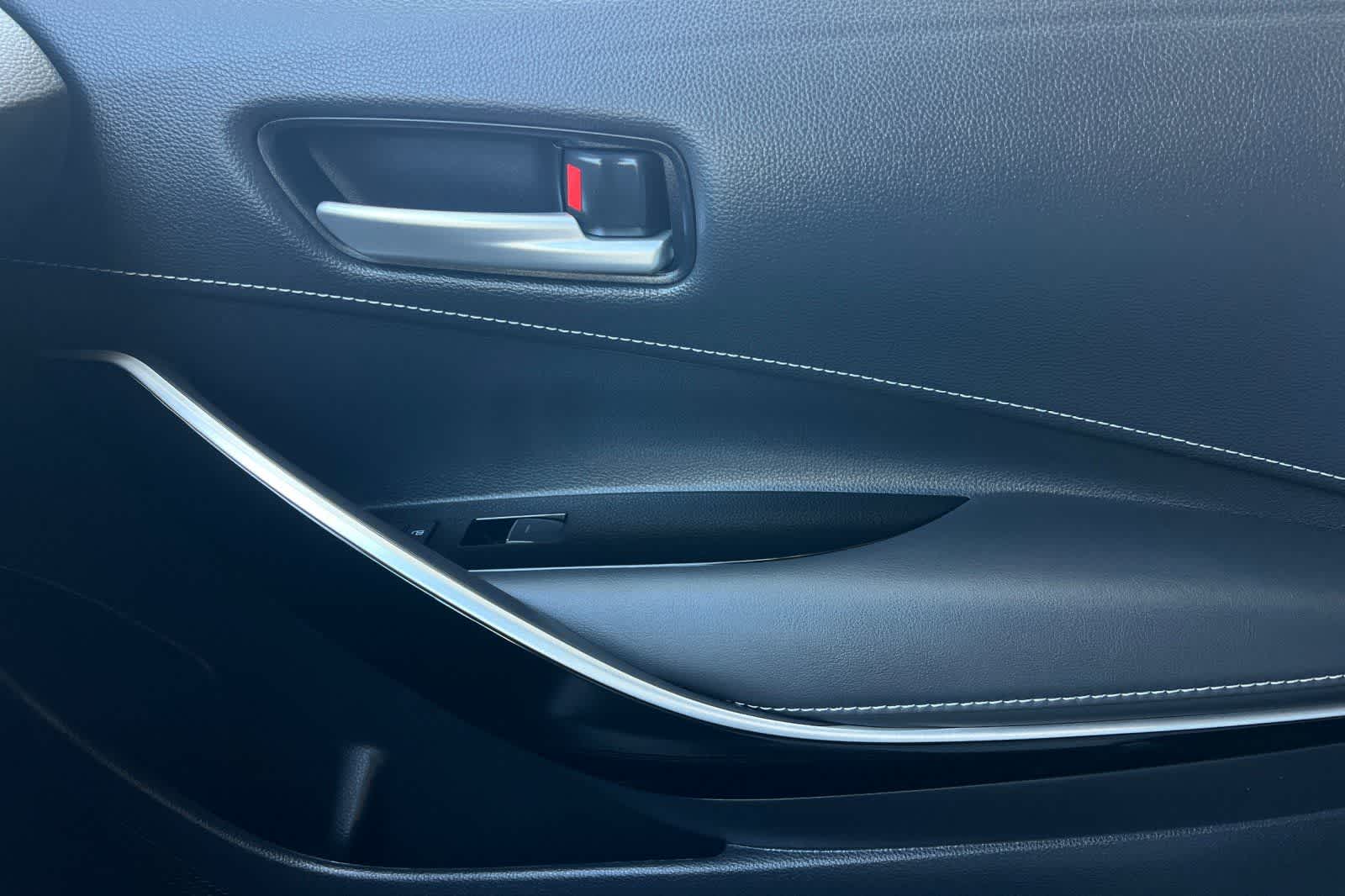 Thumbnail: 2021 Toyota Corolla - 18