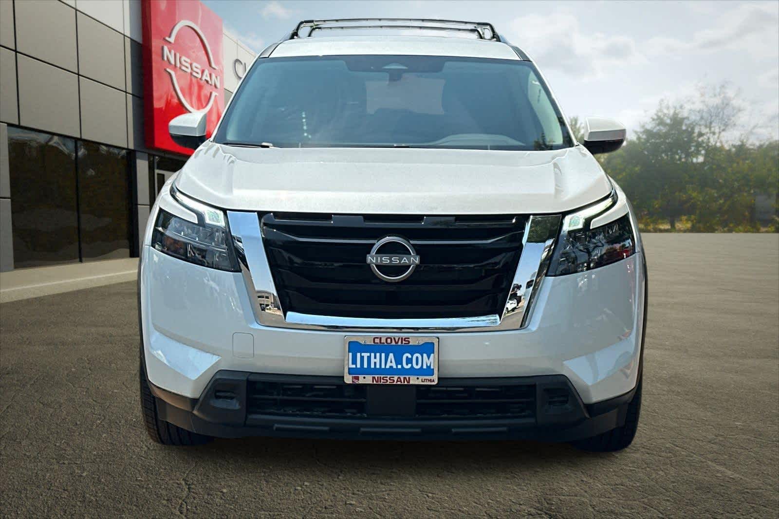 Thumbnail: 2025 Nissan Pathfinder - 11