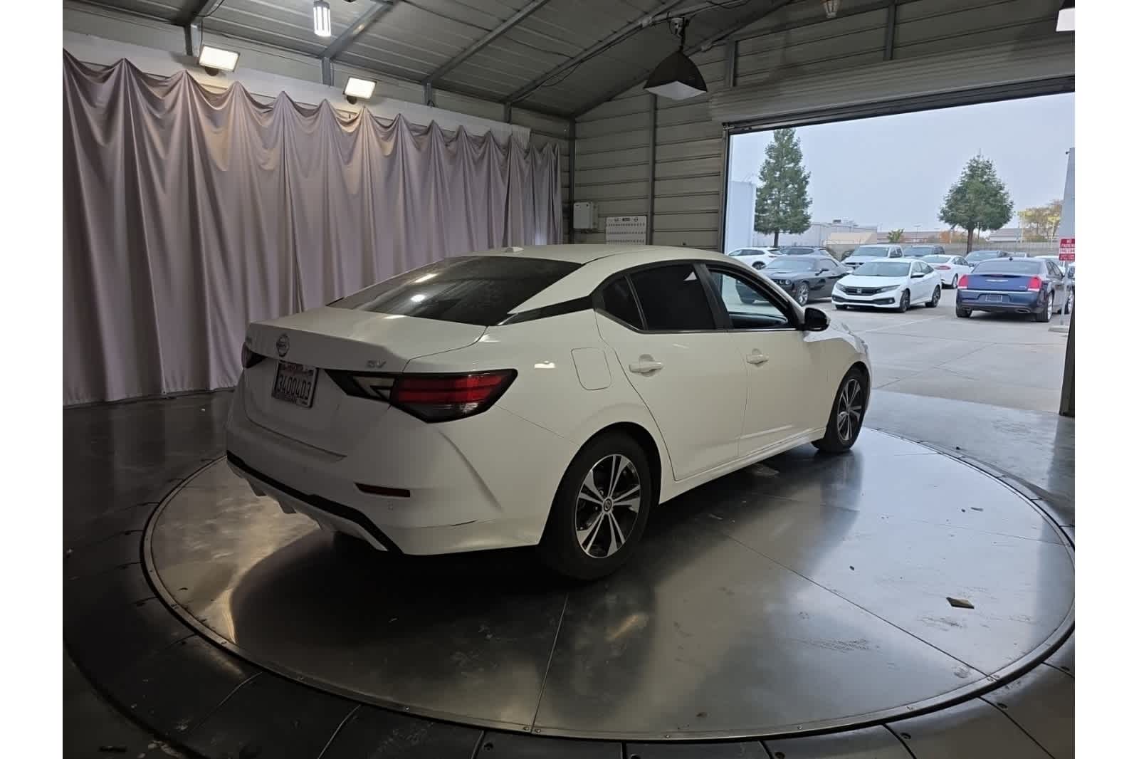 Thumbnail: 2021 Nissan Sentra - 8