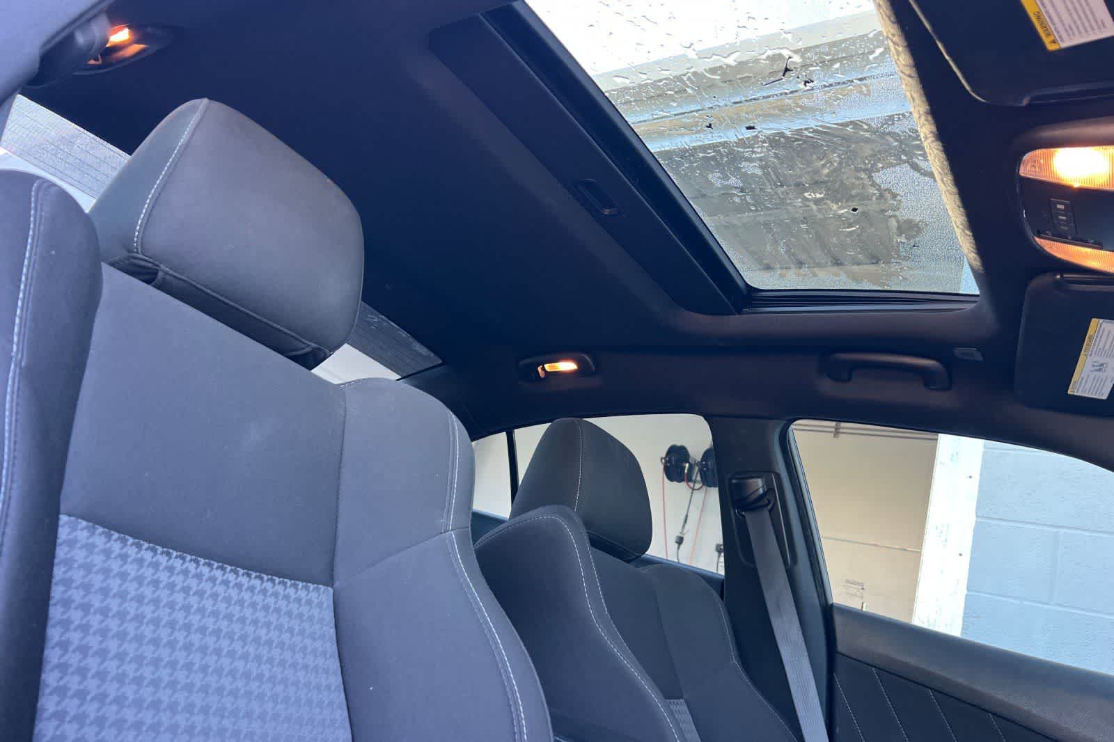 Thumbnail: 2022 Dodge Charger - 18