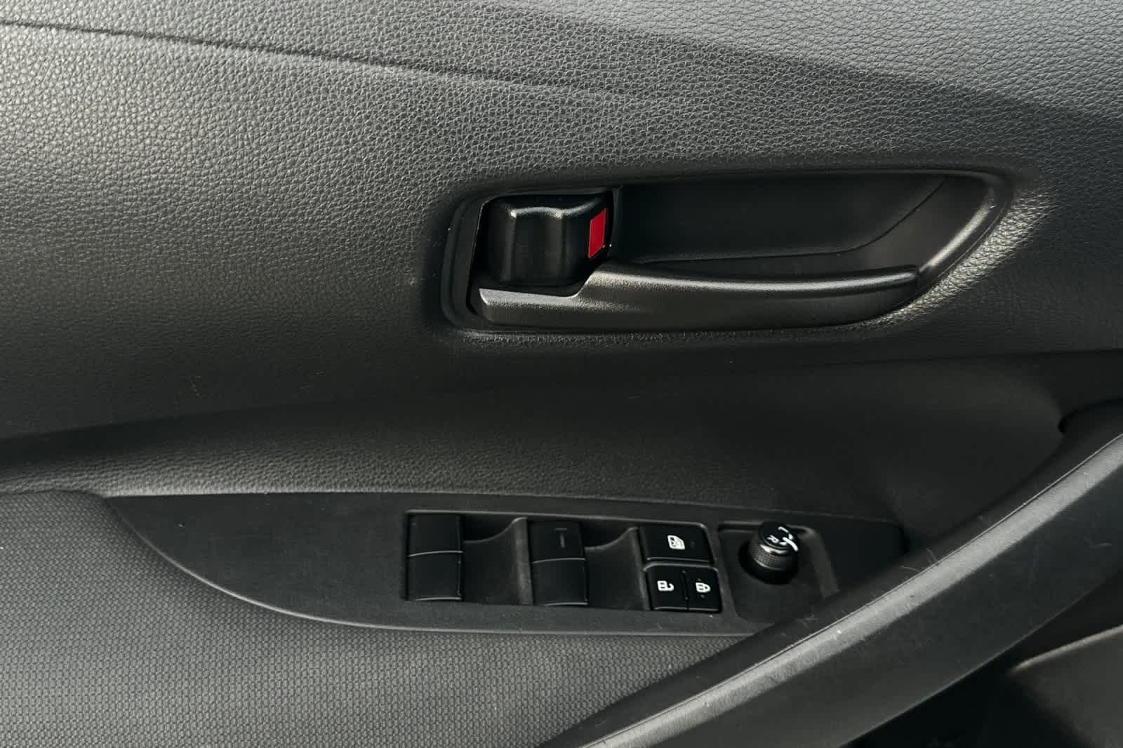 Thumbnail: 2022 Toyota Corolla - 13