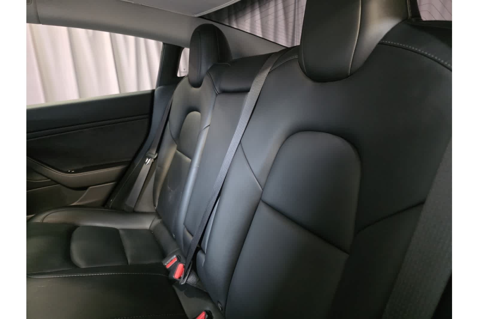 Thumbnail: 2020 Tesla Model 3 - 11