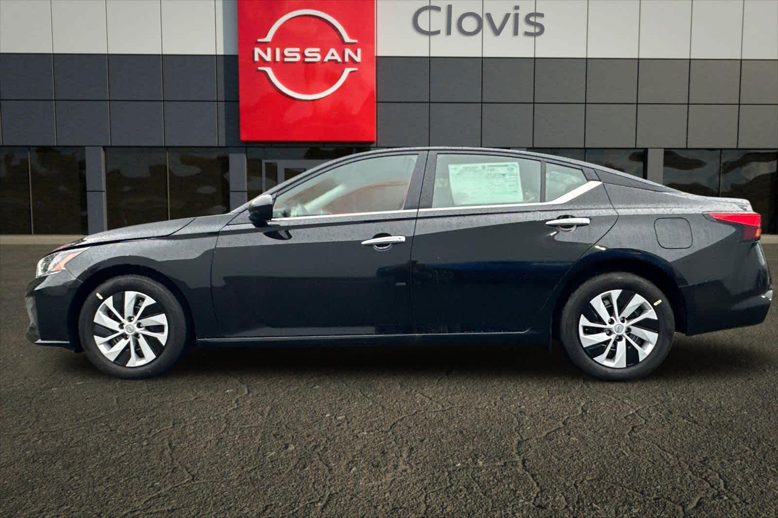 2025 Nissan Altima S 6