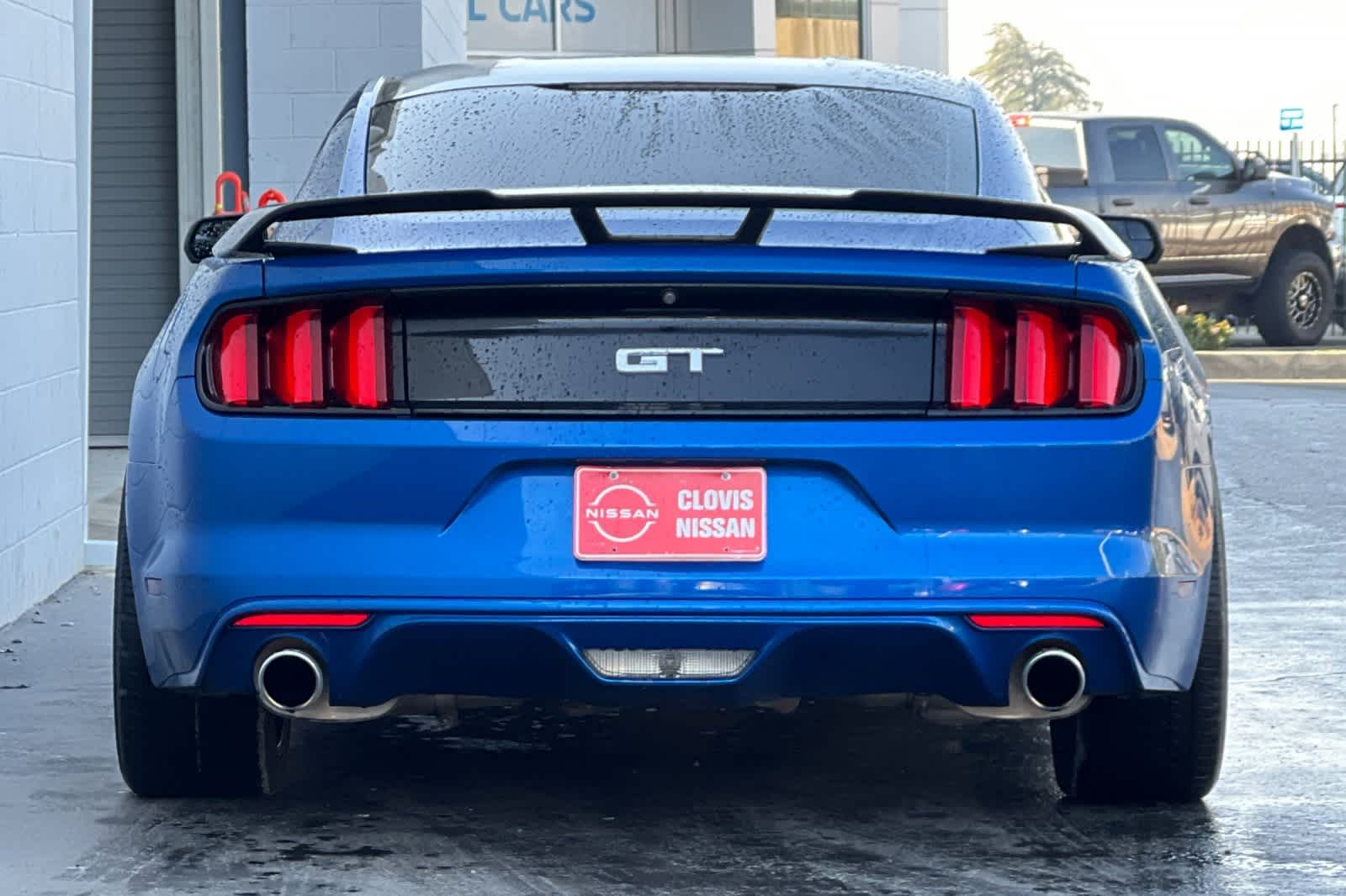 Thumbnail: 2017 Ford Mustang - 8