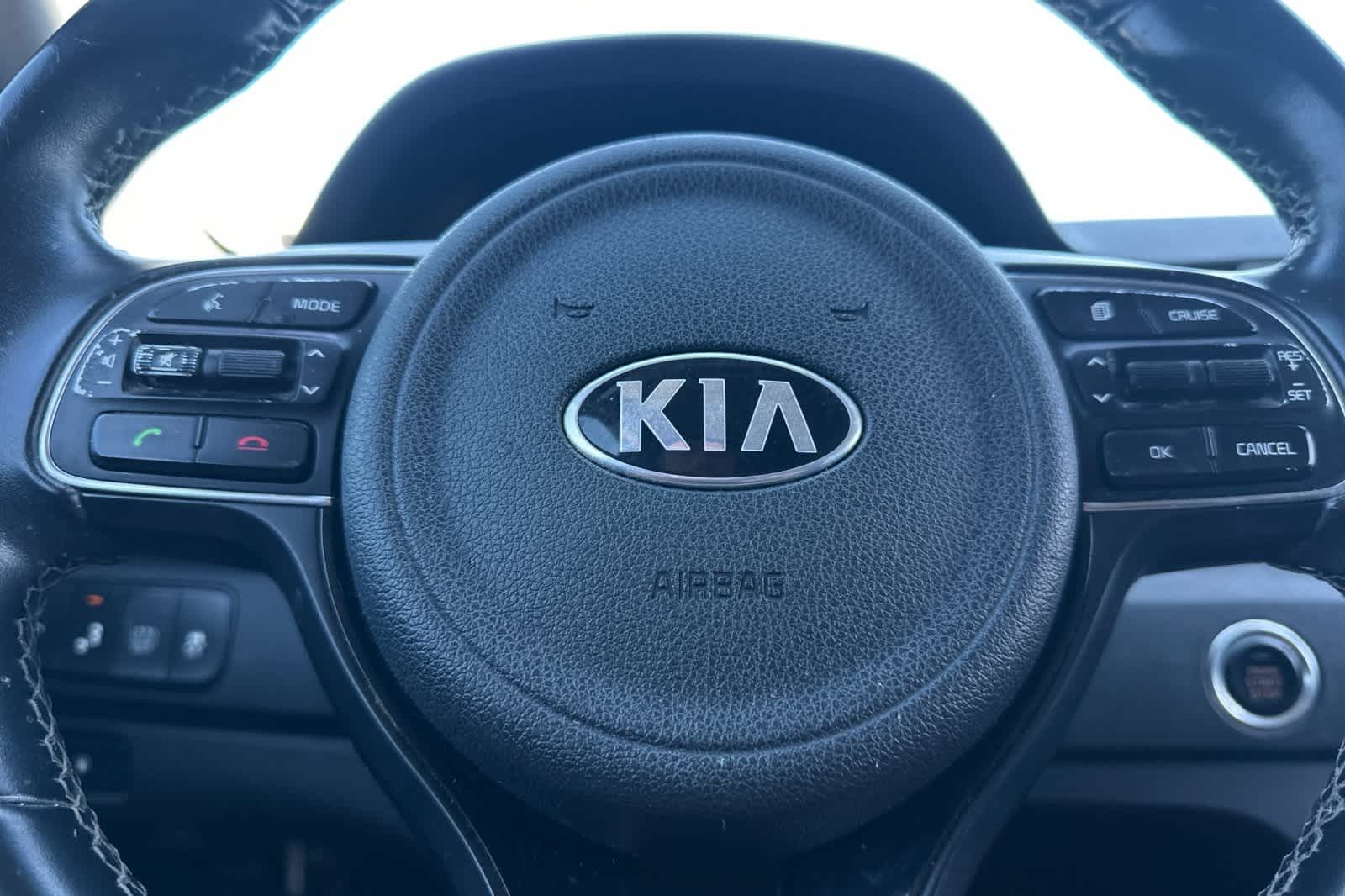 Thumbnail: 2018 Kia Niro - 26