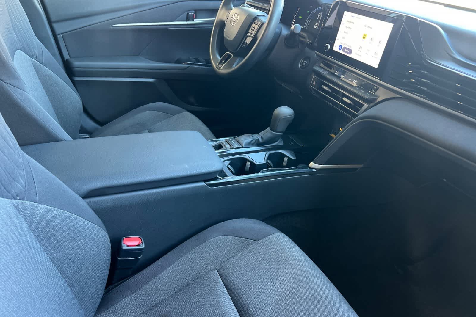 Thumbnail: 2025 Toyota Camry - 17