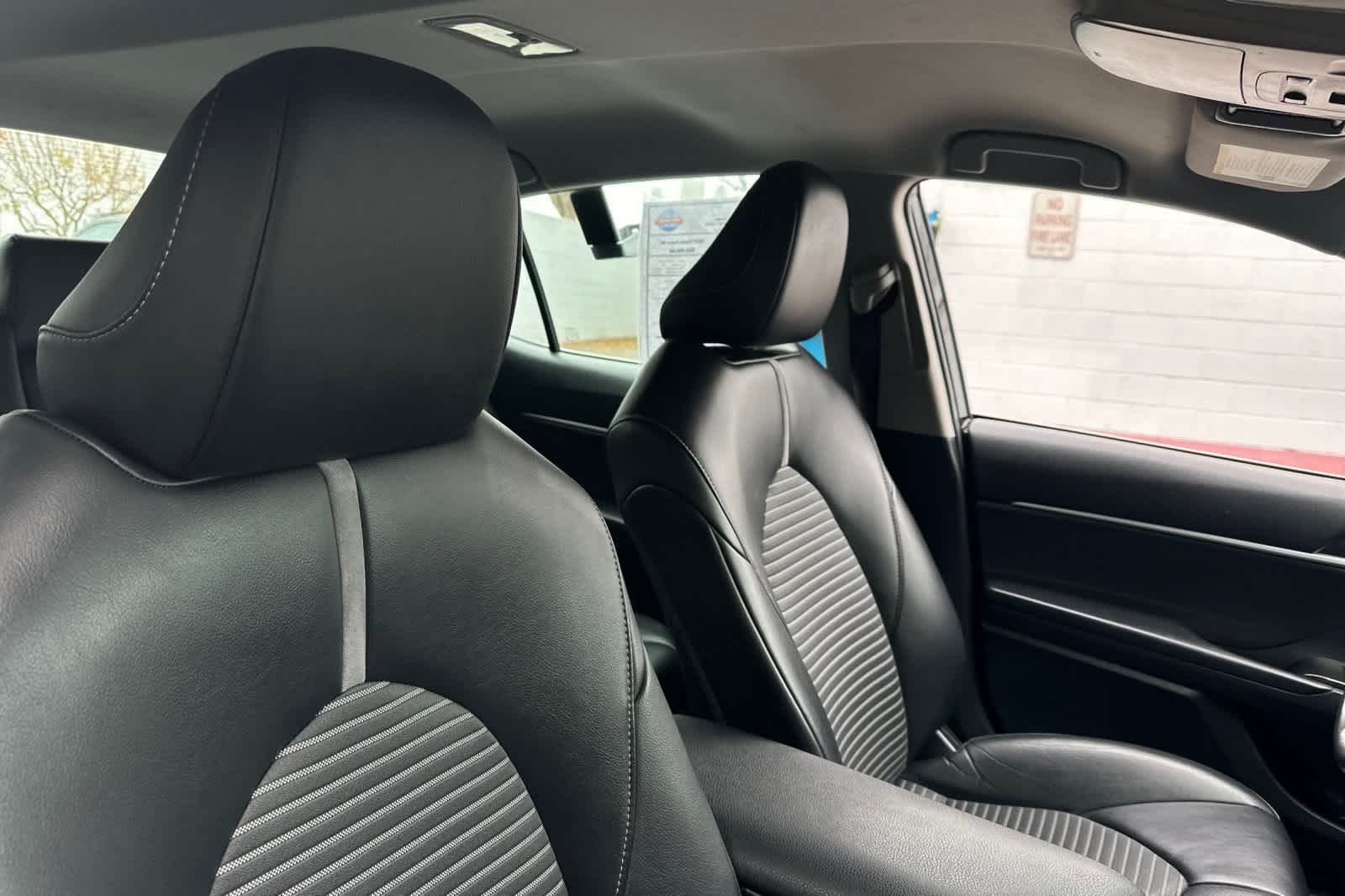 Thumbnail: 2023 Toyota Camry - 18