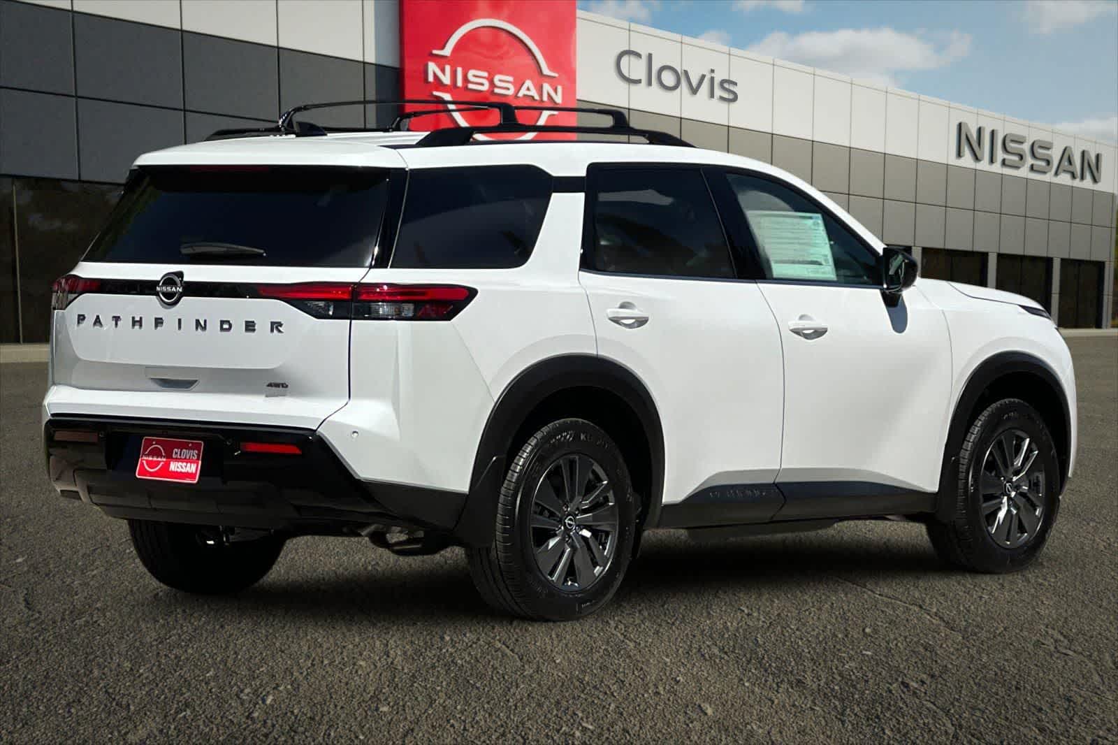 Thumbnail: 2026 Nissan Pathfinder - 3