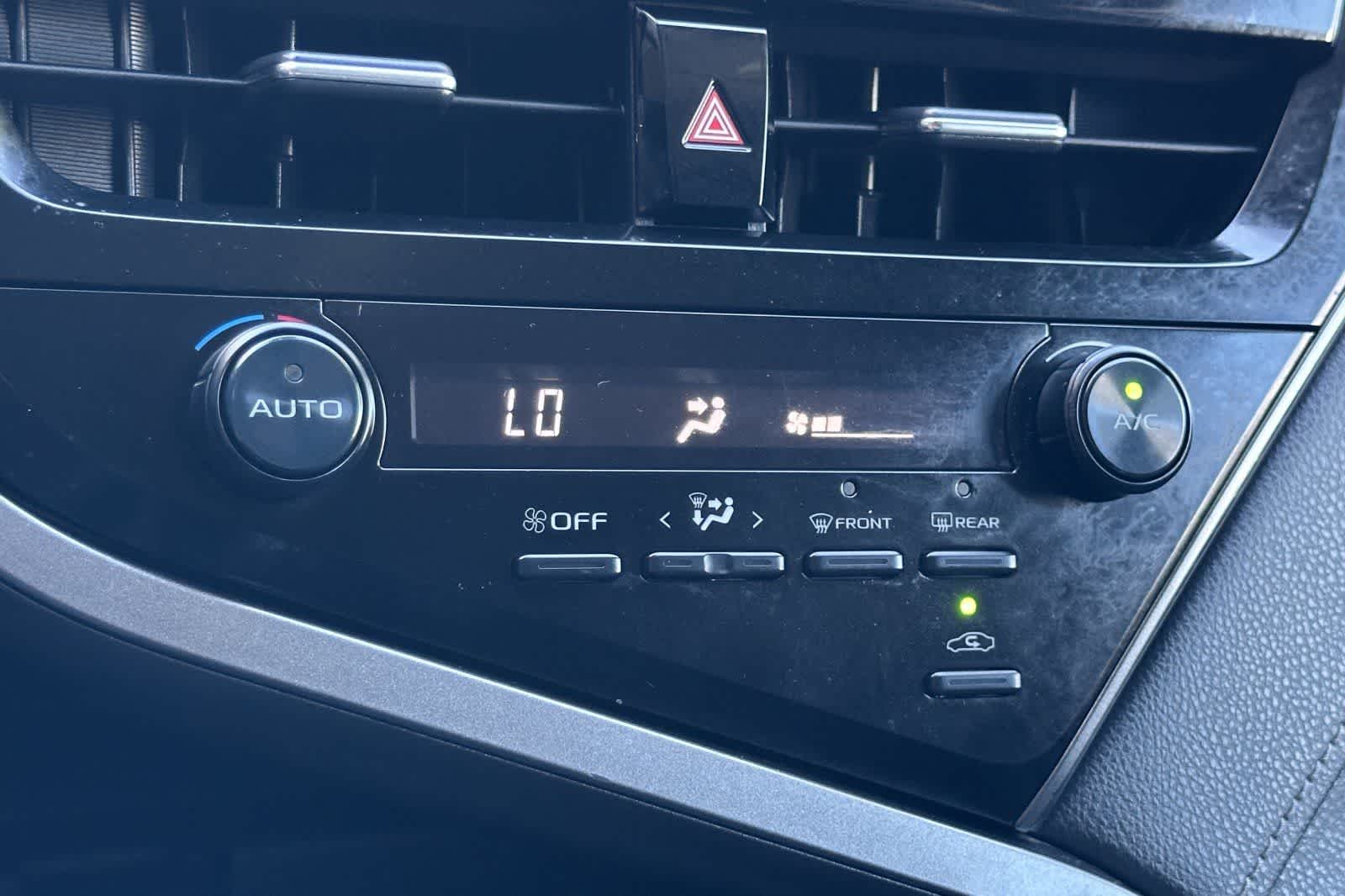 Thumbnail: 2021 Toyota Camry - 22